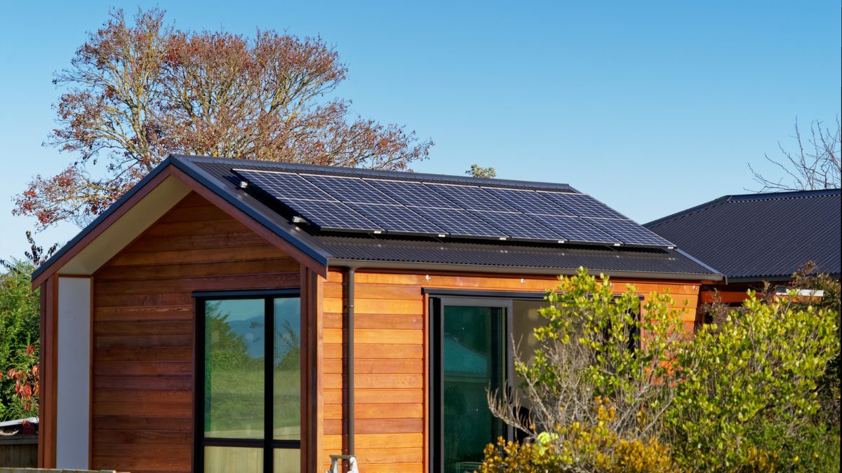 how to make your home solar-powered