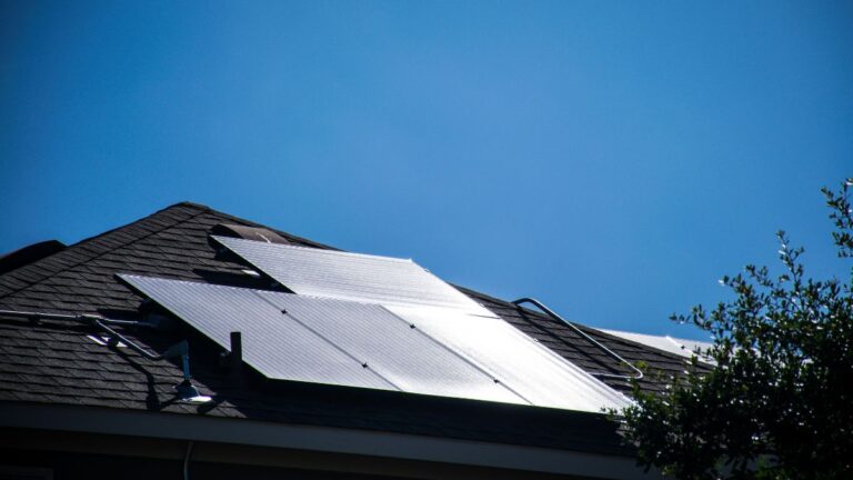 7 Crucial Steps on Planning a Solar Electricity System for Your Home