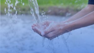 a DIY device that generates fresh drinking water